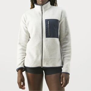 Sweaty Betty Mallow Zip Front Fleece Jacket in Grey & Navy Blue Size Large NWT